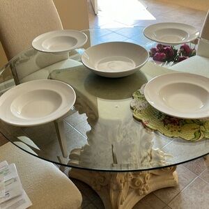 White pasta bowel and pasta dishes